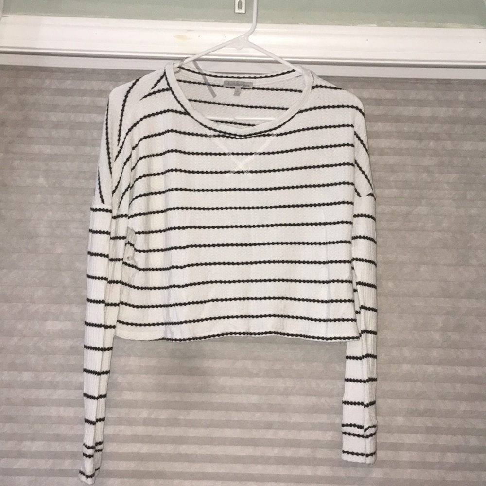 Cropped Long Sleeve